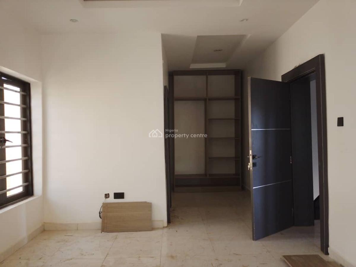 a Brand New 4-bedroom Terrace Duplex + 1bq, Jahi, Abuja, Terraced Duplex for Rent