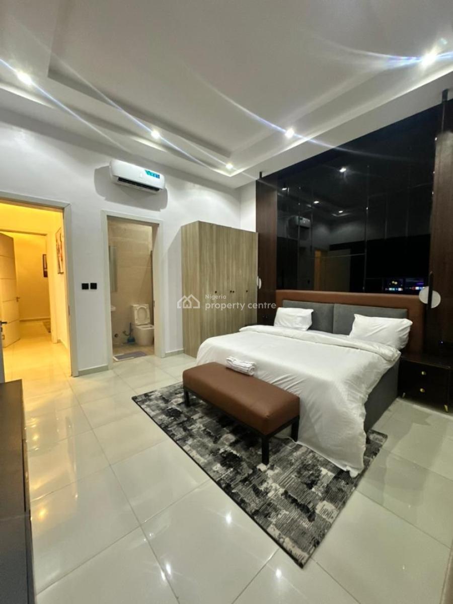 Newly Built 3 Bedroom Apartment, Lekki Phase 1, Lekki, Lagos, Flat / Apartment for Rent