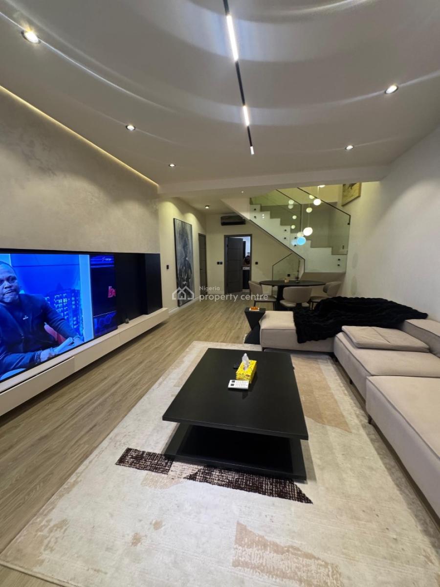 2 Bedroom Maisonette, Lekki Phase 1, Lekki, Lagos, Flat / Apartment Short Let