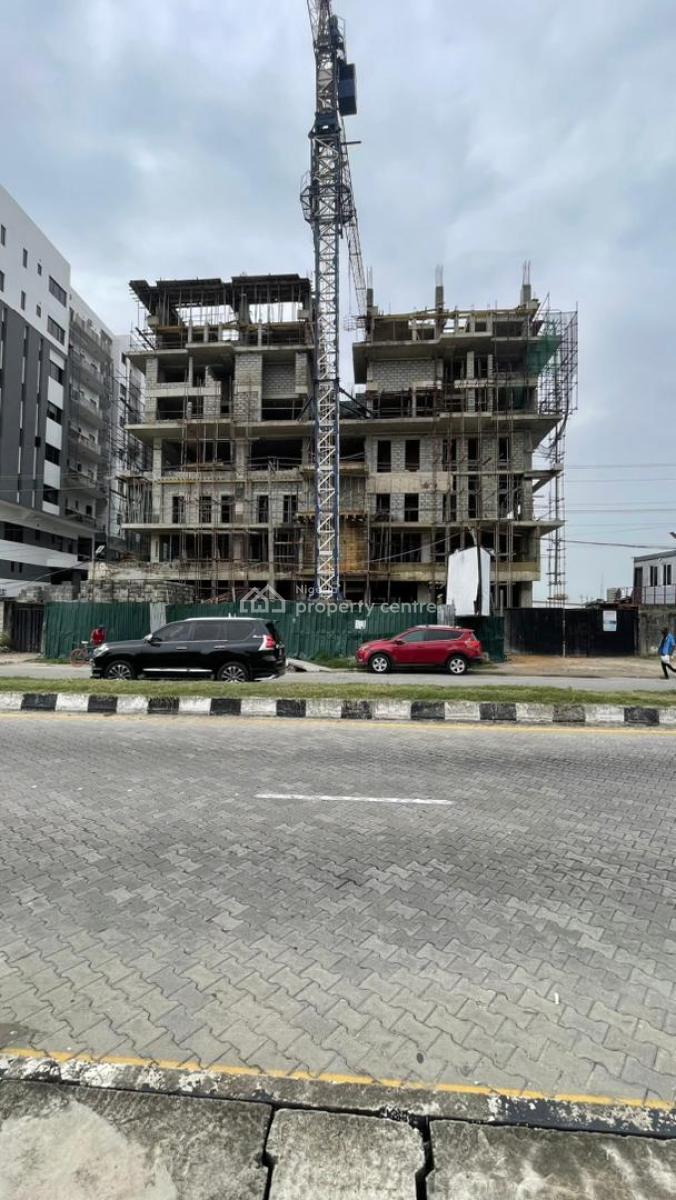 Off-plan 1  Bedroom with Pool, Lekki Phase 1, Lekki, Lagos, Flat / Apartment for Sale