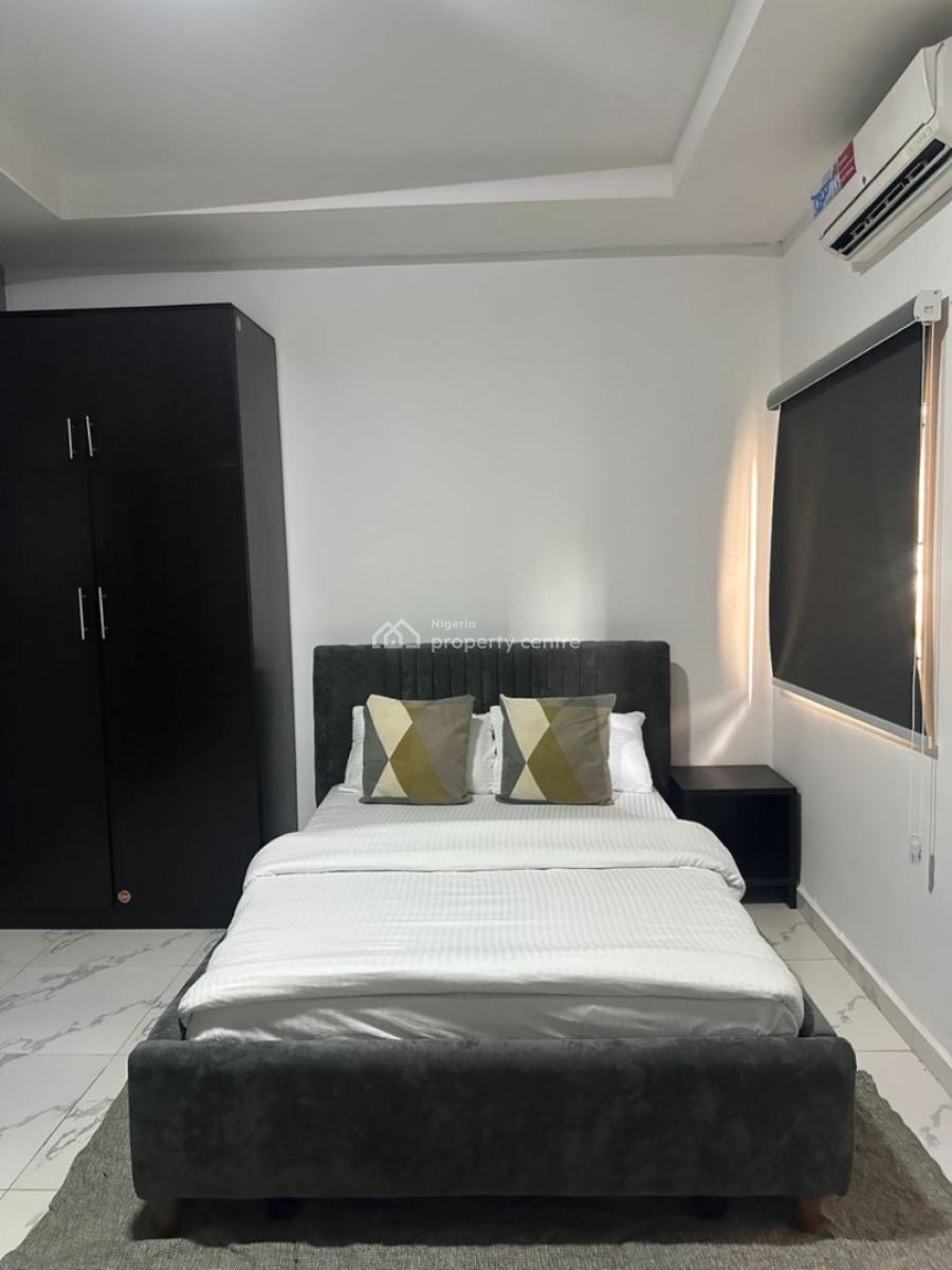 Large Fully Furnished Studio Apartment, Amodu Tijani Close, Off Sanusi Fafunwa, Victoria Island (vi), Lagos, Mini Flat (room and Parlour) for Rent