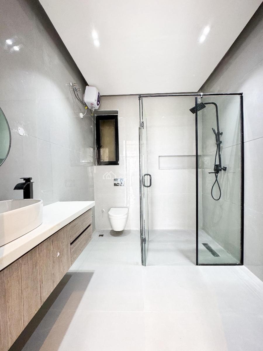 Luxury 2-bedroom Apartment, Lekki Phase 1, Lekki, Lagos, Flat / Apartment for Sale