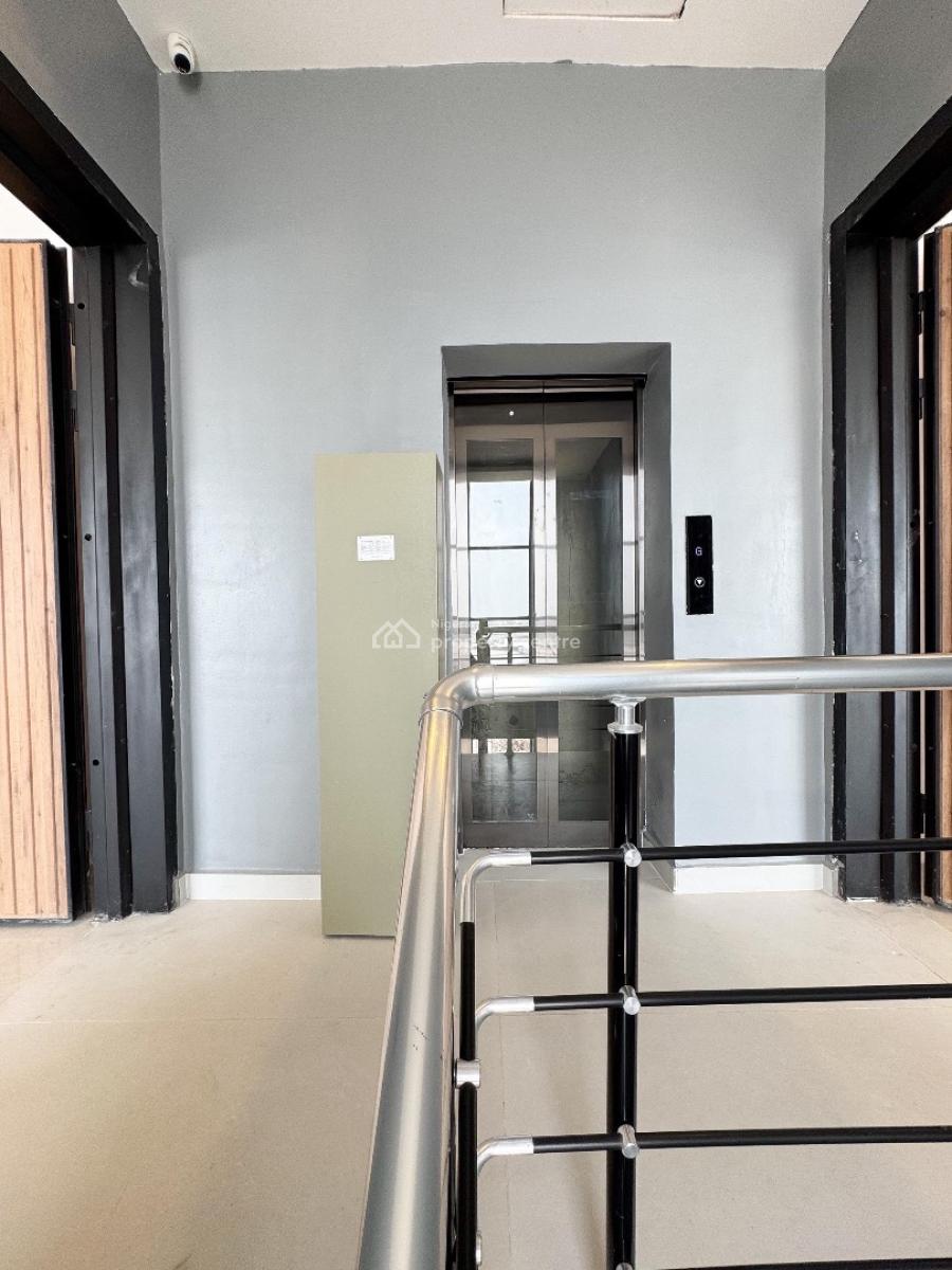 Luxury 2-bedroom Apartment, Lekki Phase 1, Lekki, Lagos, Flat / Apartment for Sale