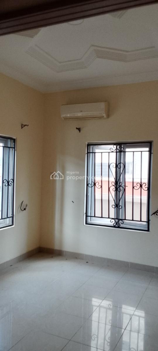 a Standard Mini Flat, Chevron Drive, Bera Estate, Lekki, Lagos, Mini Flat (room and Parlour) for Rent