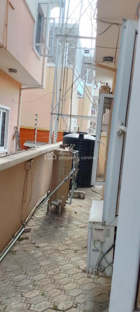 a Standard Mini Flat, Chevron Drive, Bera Estate, Lekki, Lagos, Mini Flat (room and Parlour) for Rent