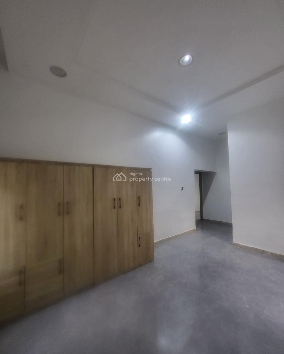 Luxurious Massive 4 Bedroom Flat, H-medix, Guzape District, Abuja, Flat / Apartment for Rent