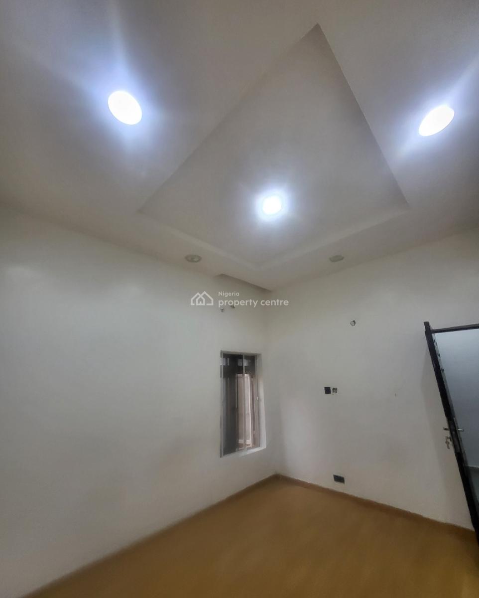 Luxurious Massive 4 Bedroom Flat, H-medix, Guzape District, Abuja, Flat / Apartment for Rent