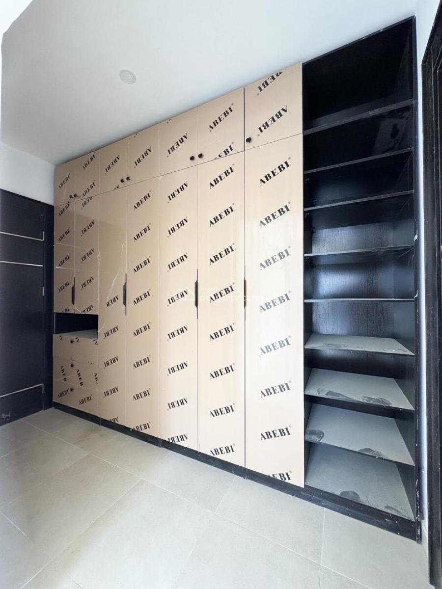 Luxury 4-bedroom Apartment, Lekki Phase 1, Lekki, Lagos, Flat / Apartment for Sale