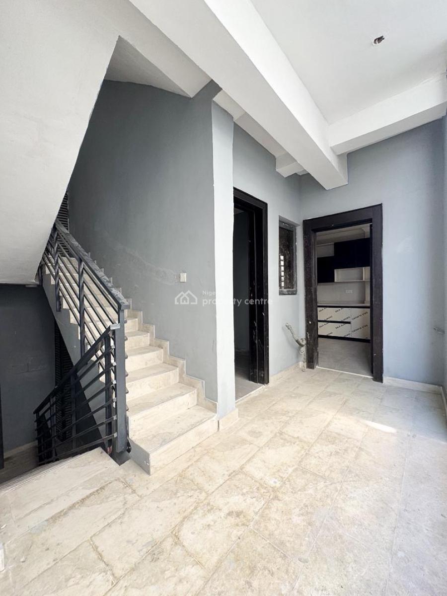 Luxury 4-bedroom Apartment, Lekki Phase 1, Lekki, Lagos, Flat / Apartment for Sale