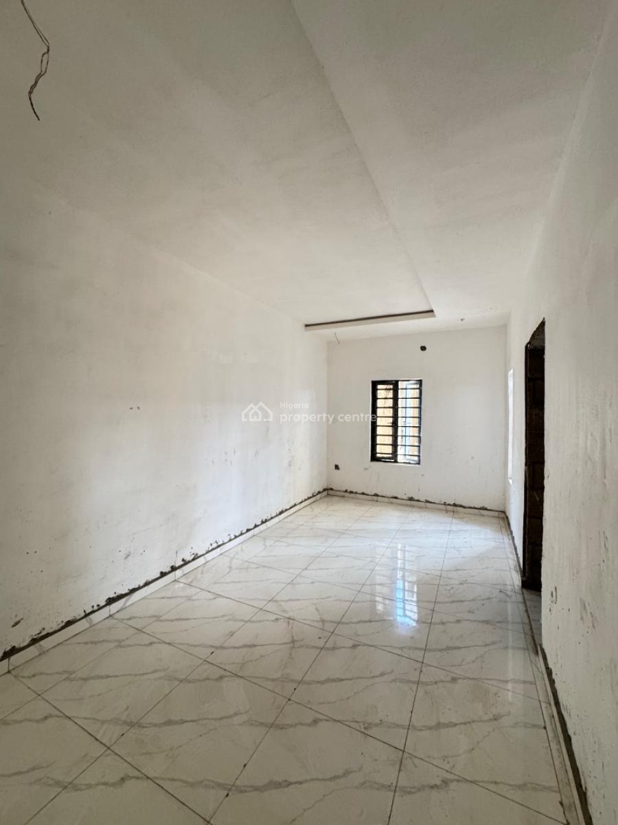 Luxury 3 Bedroom Apartment in a Calm Neighborhood, Gbagada, Lagos, House for Sale