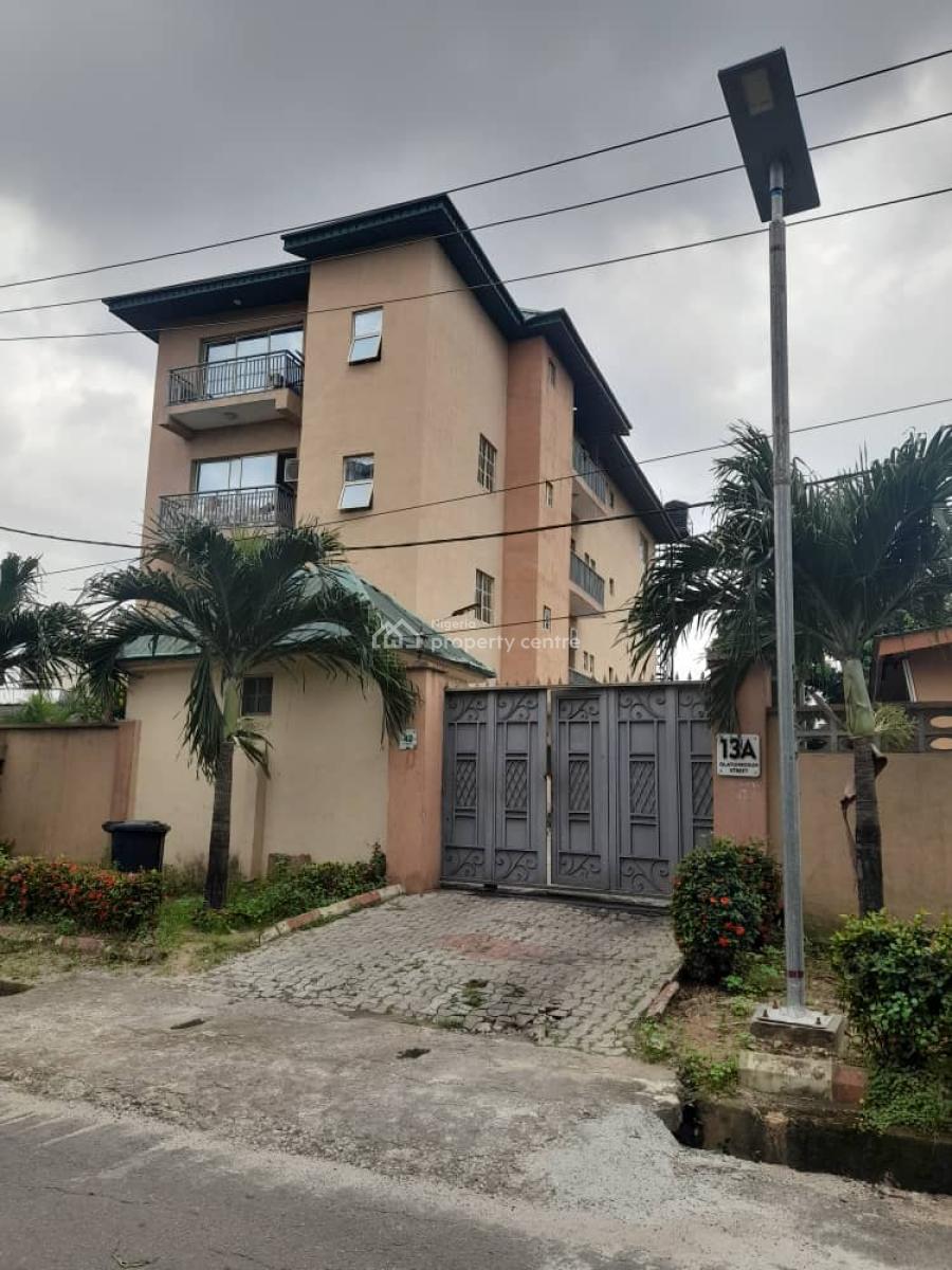 a Block of 4 Units of 4 Bedroom  Flat with 2 Bedroom  Boys Quarter, Shonibare Estate, Maryland, Lagos, Flat / Apartment for Rent