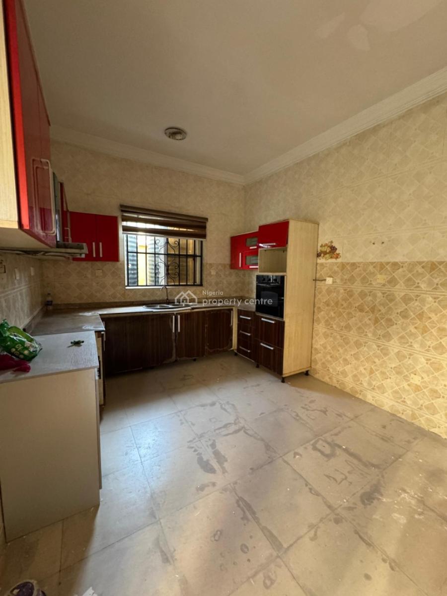 Single Upstairs Bedroom Inside a Shared Duplex., Bera Estate Chevron, Lekki, Lagos, Self Contain (single Rooms) for Rent