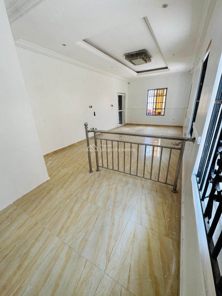 Luxury and Massive 1 Bedroom Flat with Prepaid Meter, Bera Estate Chevron, Lekki, Lagos, Mini Flat (room and Parlour) for Rent