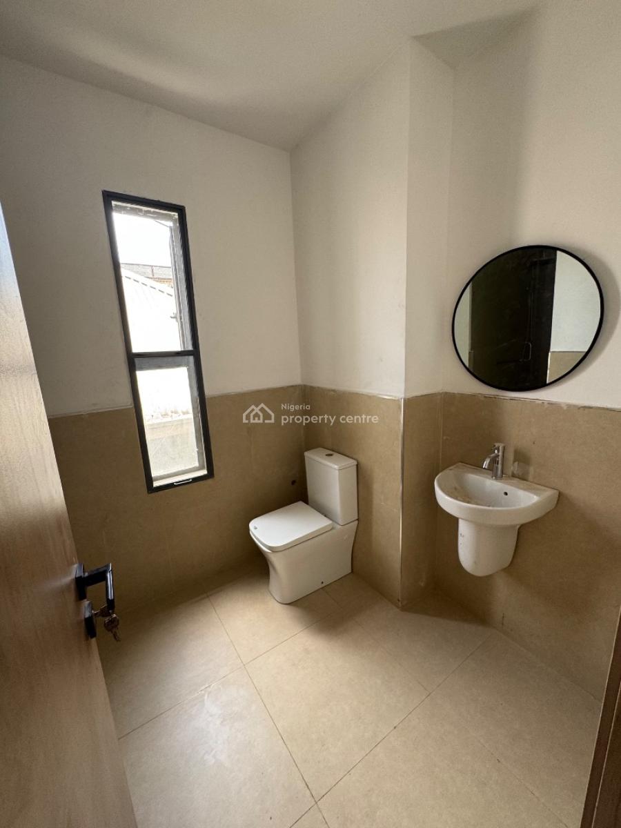 Brand New 2 Bedroom Flat with Bq, Lekki Phase 1, Lekki, Lagos, Flat / Apartment for Sale