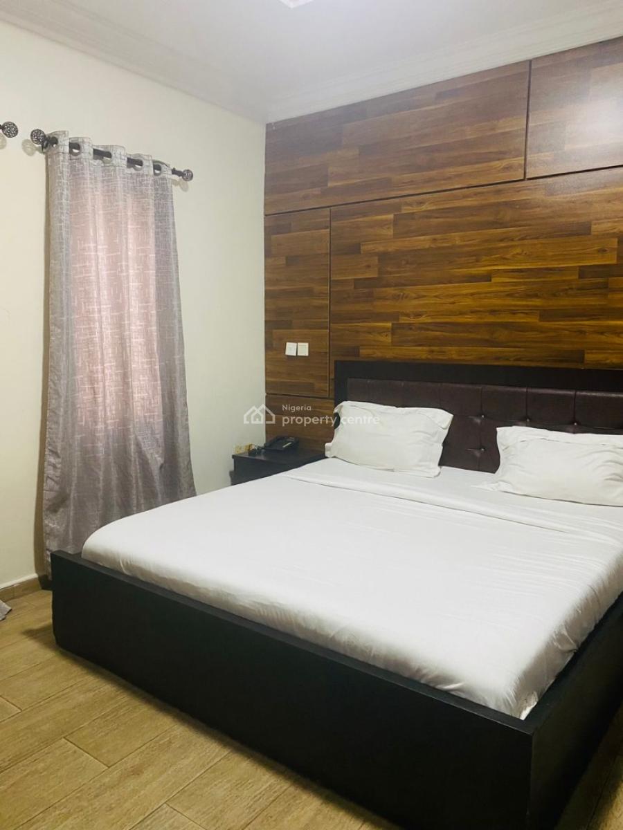 Luxury 1 Bedroom with Amazing Facilities and 24/7 Electricity, Off Admiralty, Lekki Phase 1, Lekki, Lagos, Mini Flat (room and Parlour) for Rent