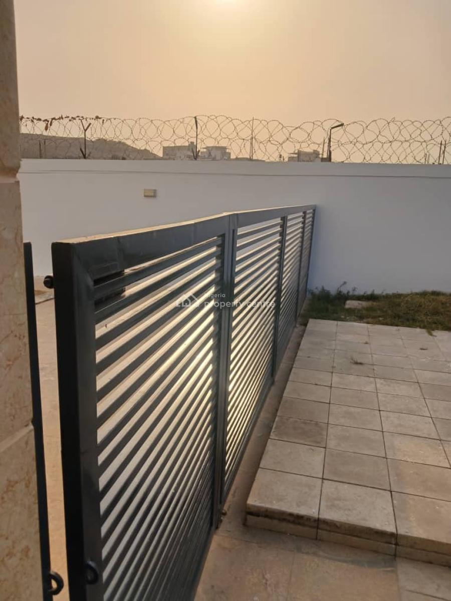 Standard Four Bedroom Terraced Duplex, Unit 2, Abdulkareem Adisa Close, Guzape District, Abuja, Flat / Apartment for Rent