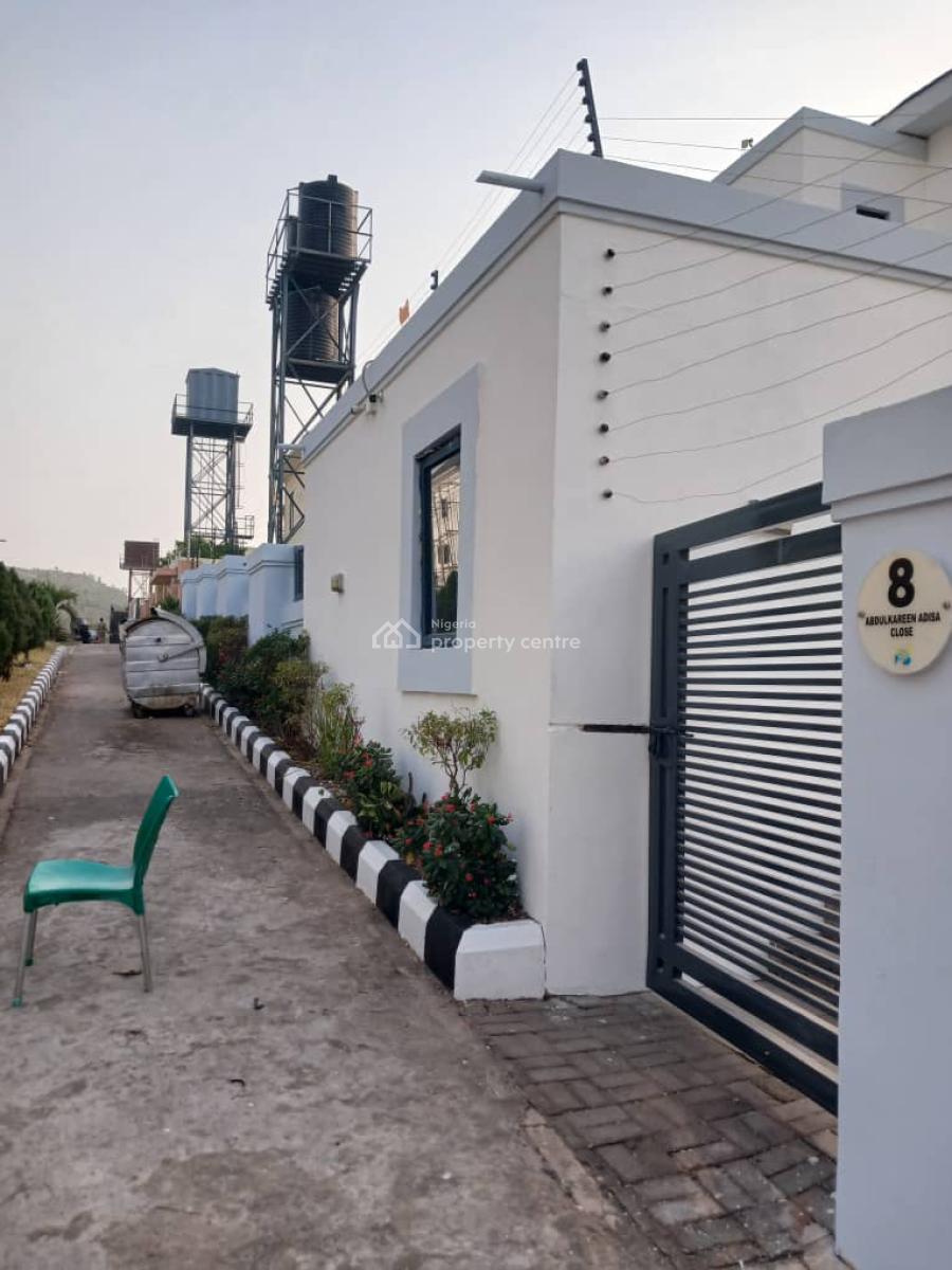 Standard Four Bedroom Terraced Duplex, Unit 2, Abdulkareem Adisa Close, Guzape District, Abuja, Flat / Apartment for Rent