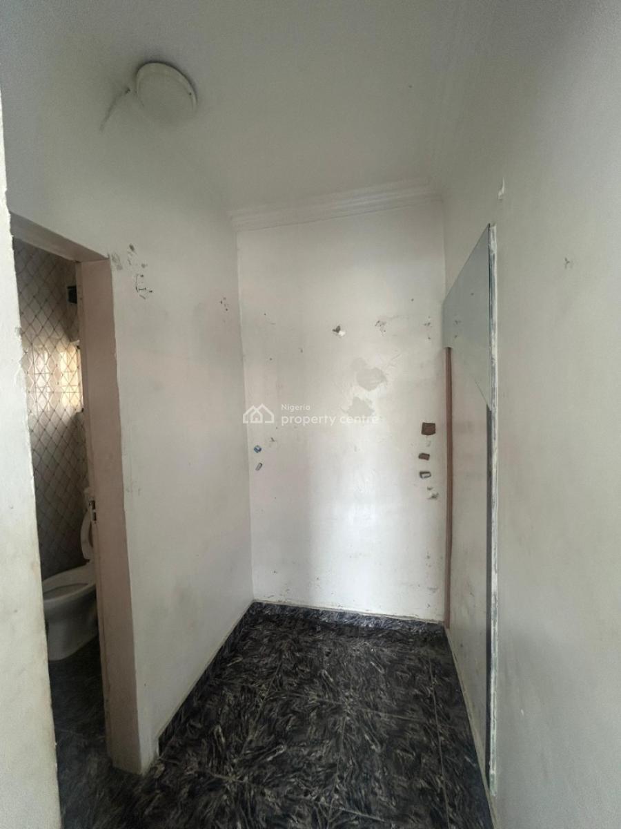 Vacant Shop Spaces in a Mall, Lekki Phase 1, Lekki, Lagos, Shop for Rent