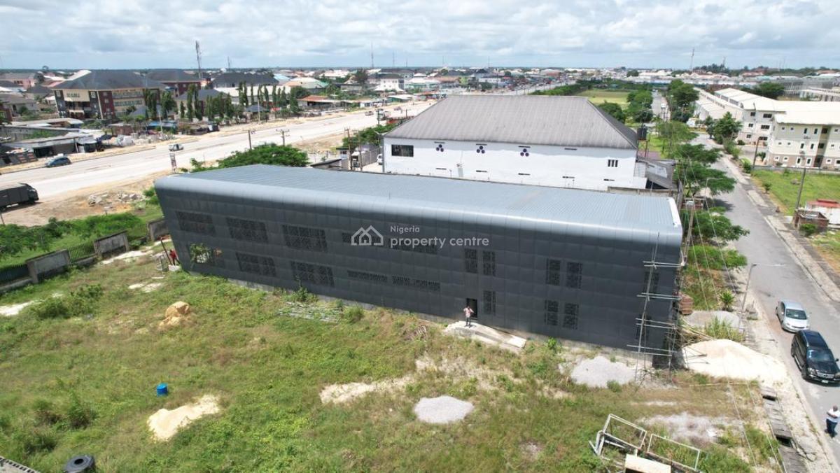 Superbly Built Commercial Building, Sapphire Garden Estate, Awoyaya, Ibeju Lekki, Lagos, Plaza / Complex / Mall for Sale