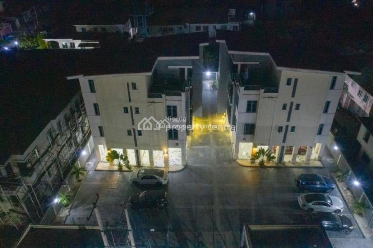 Super Luxury 3-bedroom Flat, Off Alpha Beach Road, New-road Bustop, Igbo Efon, Lekki, Lagos, Flat / Apartment for Rent
