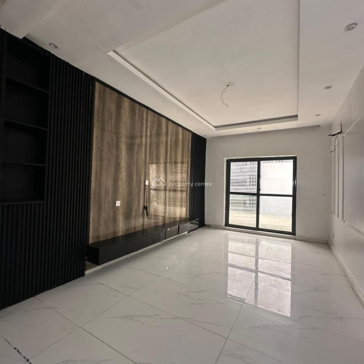 Spacious 2 Bedroom Apartment in Ikate, Ikate, Ikate, Lekki, Lagos, Block of Flats for Sale