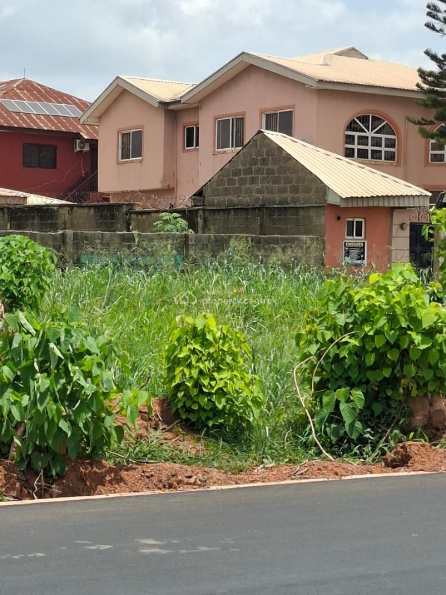 a Land Measuring 2000sqm Facing Main Road, Nigeria Custom Office,  Igbatoro Road,, Akure, Ondo, Mixed-use Land for Sale