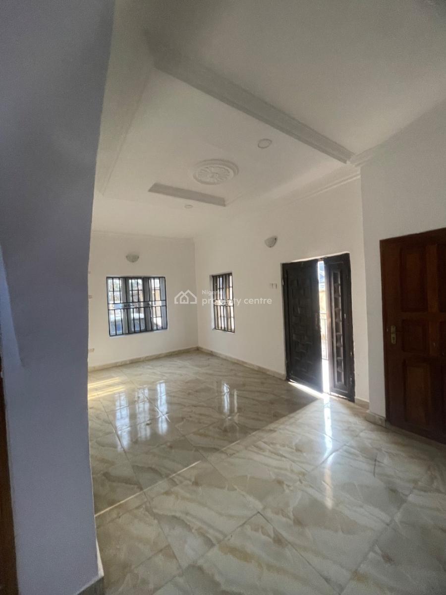 Very Spacious Modern 2 Bed Close to Estate Gate Upstairs, Badore, Badore, Ajah, Lagos, House for Rent