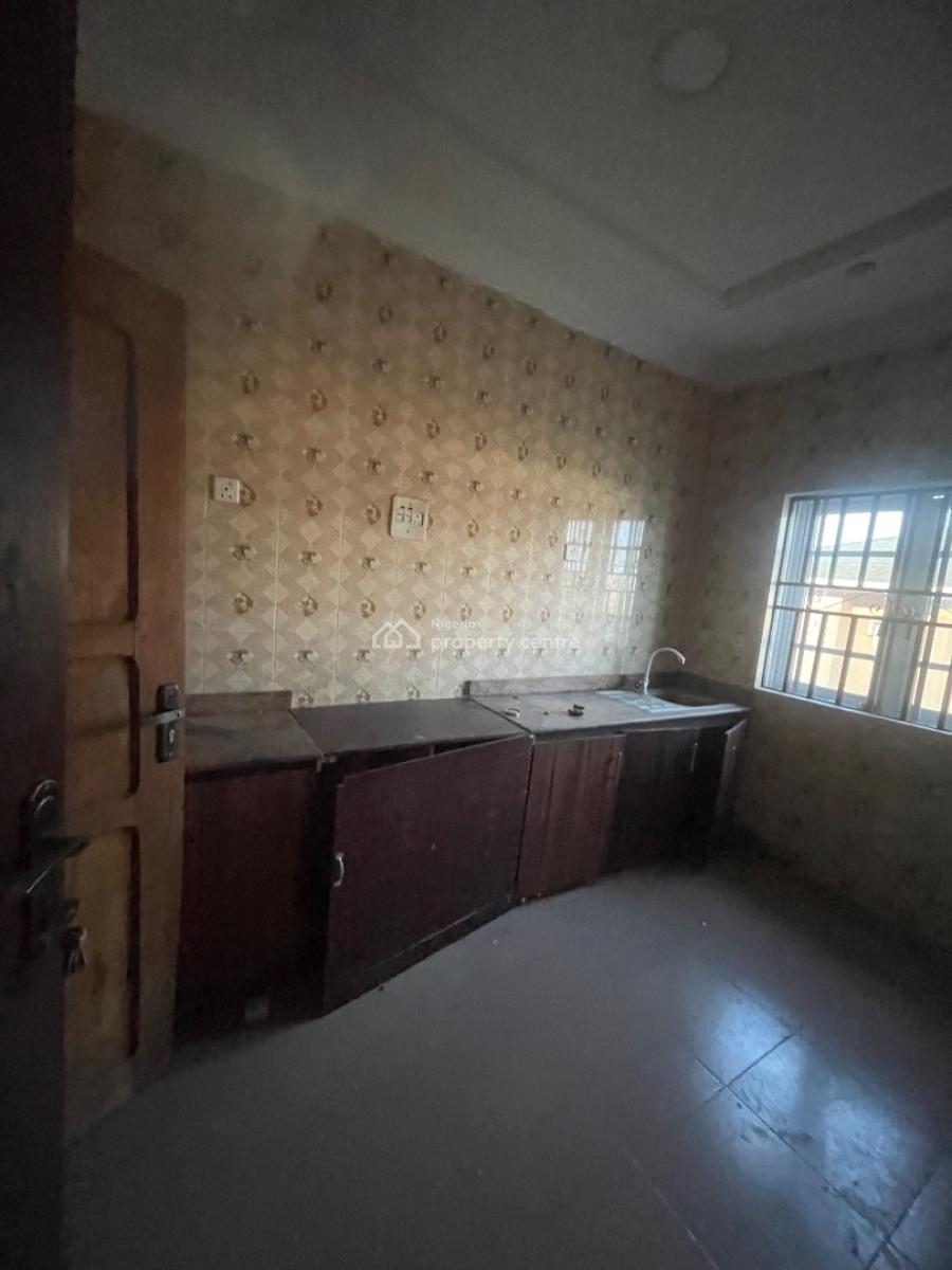 Very Spacious Modern 2 Bed Close to Estate Gate Upstairs, Badore, Badore, Ajah, Lagos, House for Rent