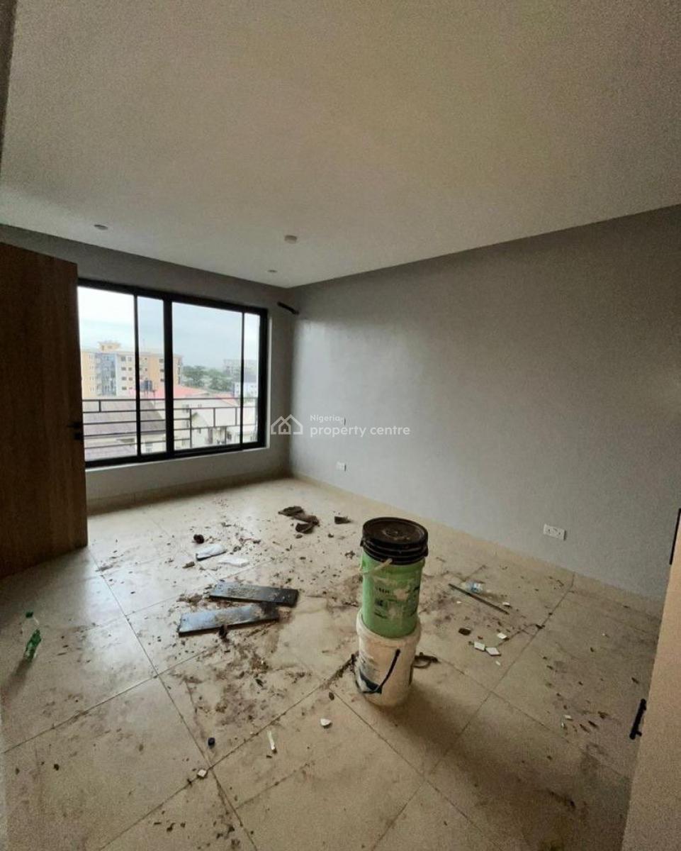 Lovely 5 Bedroom Maisonette with Swimming Pool and Bq, Lekki Phase 1, Lekki, Lagos, Detached Duplex for Sale