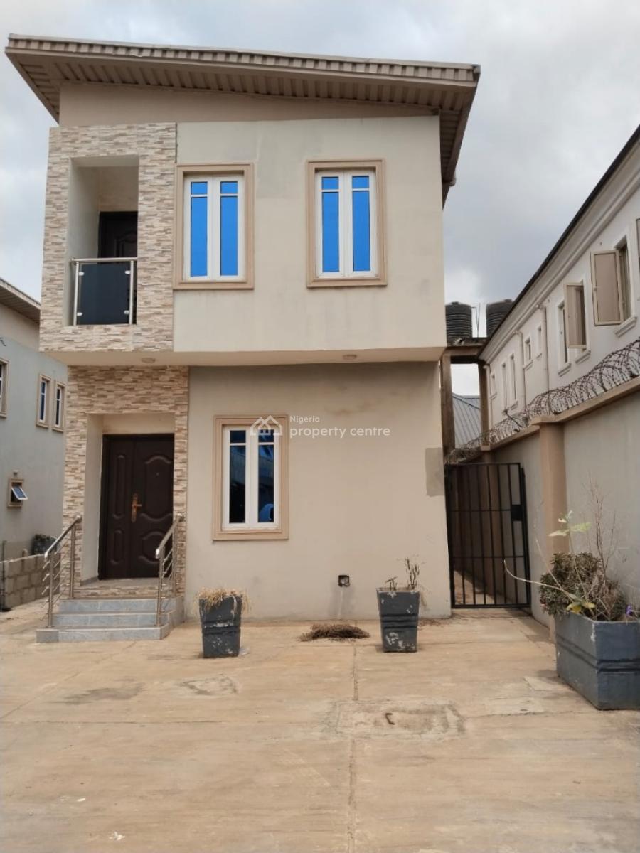 4 Bedroom Detached Duplex, Magboro, Ogun, Detached Duplex for Sale