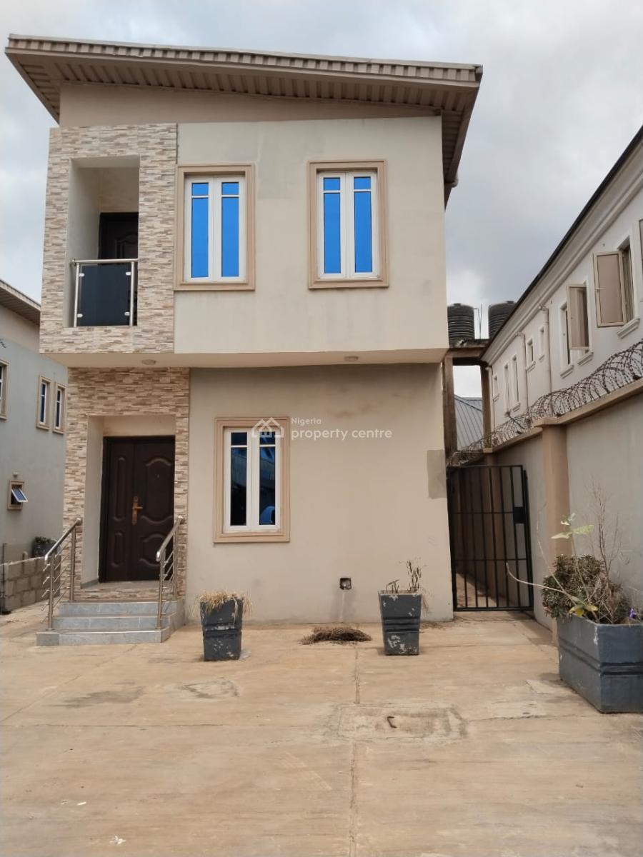 4 Bedroom Detached Duplex, Magboro, Ogun, Detached Duplex for Sale