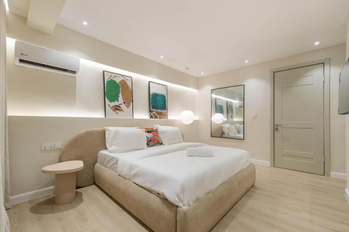 Luxury 2 Bedroom En-suite Apartment with Gym, Parking Space & Balcony, Lekki Phase 1, Lekki, Lagos, Flat / Apartment Short Let