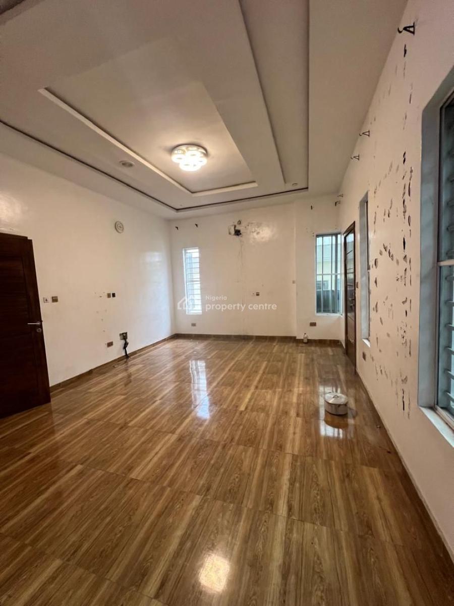 Spacious Master Bedroom Upstairs, Chevy View Estate, Lekki, Lagos, Self Contain (single Rooms) for Rent