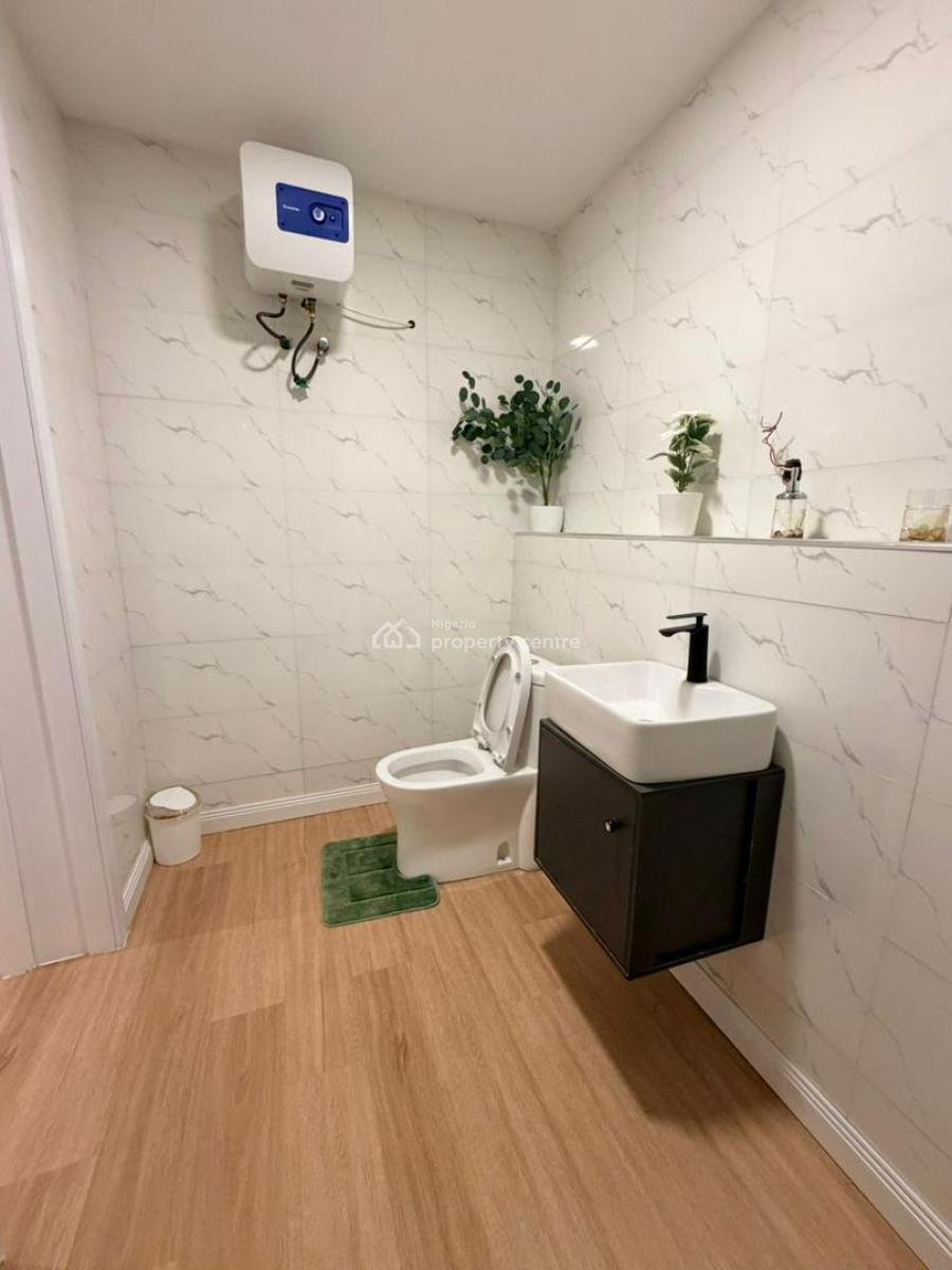 Luxury 1 Bedroom Apartment with Pool, Gym & Unlimited Wi-fi, Chauffer, Massage & Police Escort on Request, Secure & Comfortable, Lekki Phase 1, Lekki, Lagos, Flat / Apartment Short Let