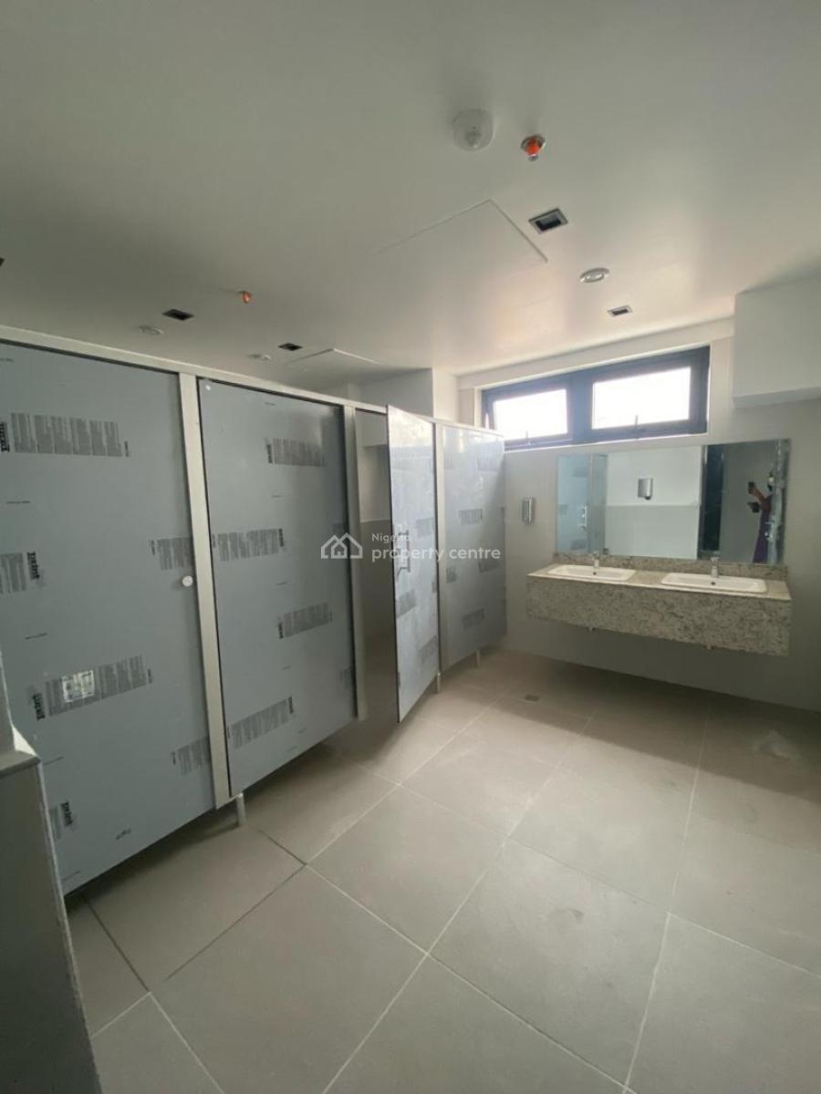 500/600sqm Open Plan Space, Mobolaji Bank Anthony, Maryland, Lagos, Office Space for Rent