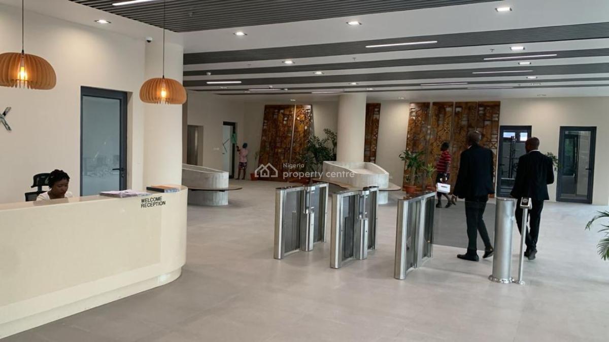 500/600sqm Open Plan Space, Mobolaji Bank Anthony, Maryland, Lagos, Office Space for Rent