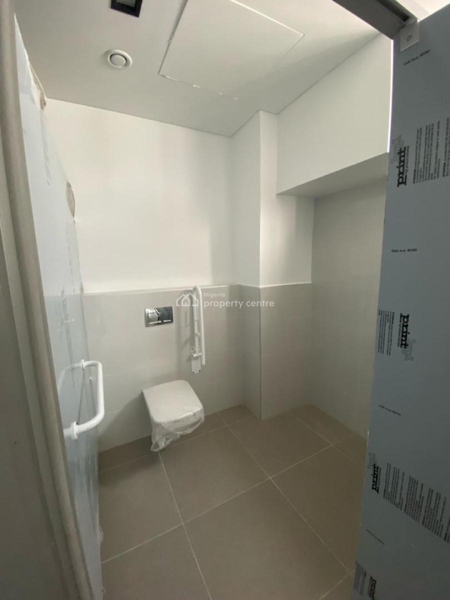 500/600sqm Open Plan Space, Mobolaji Bank Anthony, Maryland, Lagos, Office Space for Rent