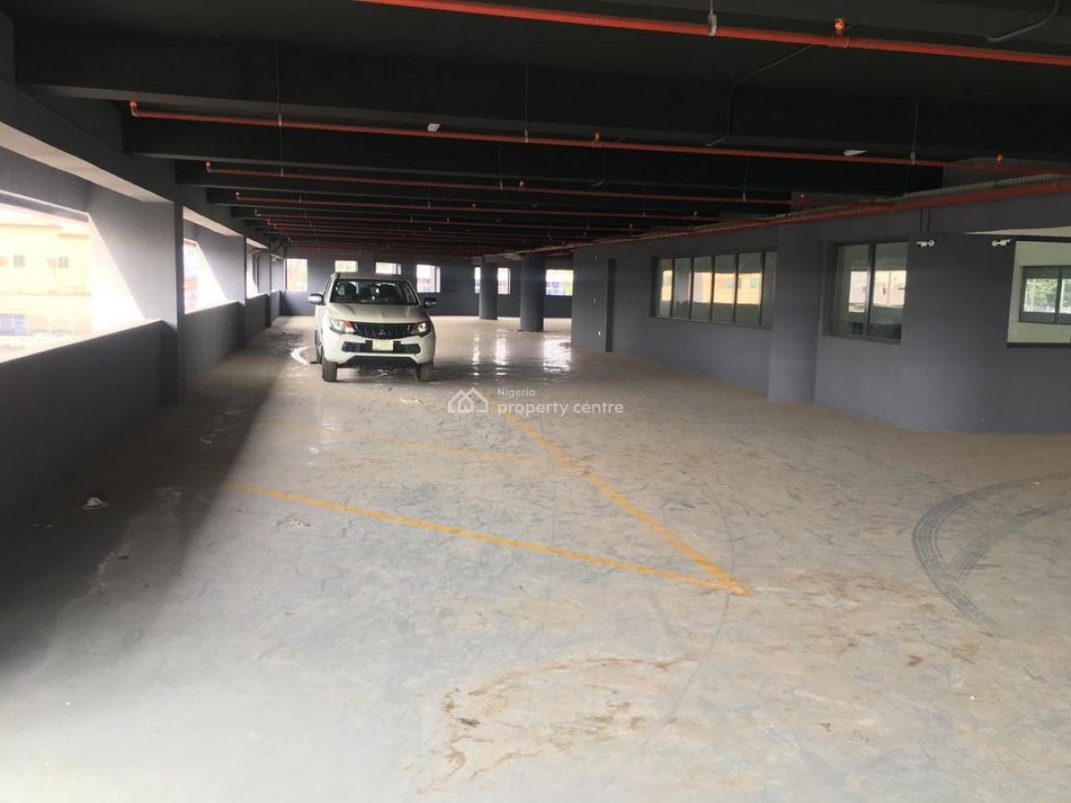 500/600sqm Open Plan Space, Mobolaji Bank Anthony, Maryland, Lagos, Office Space for Rent