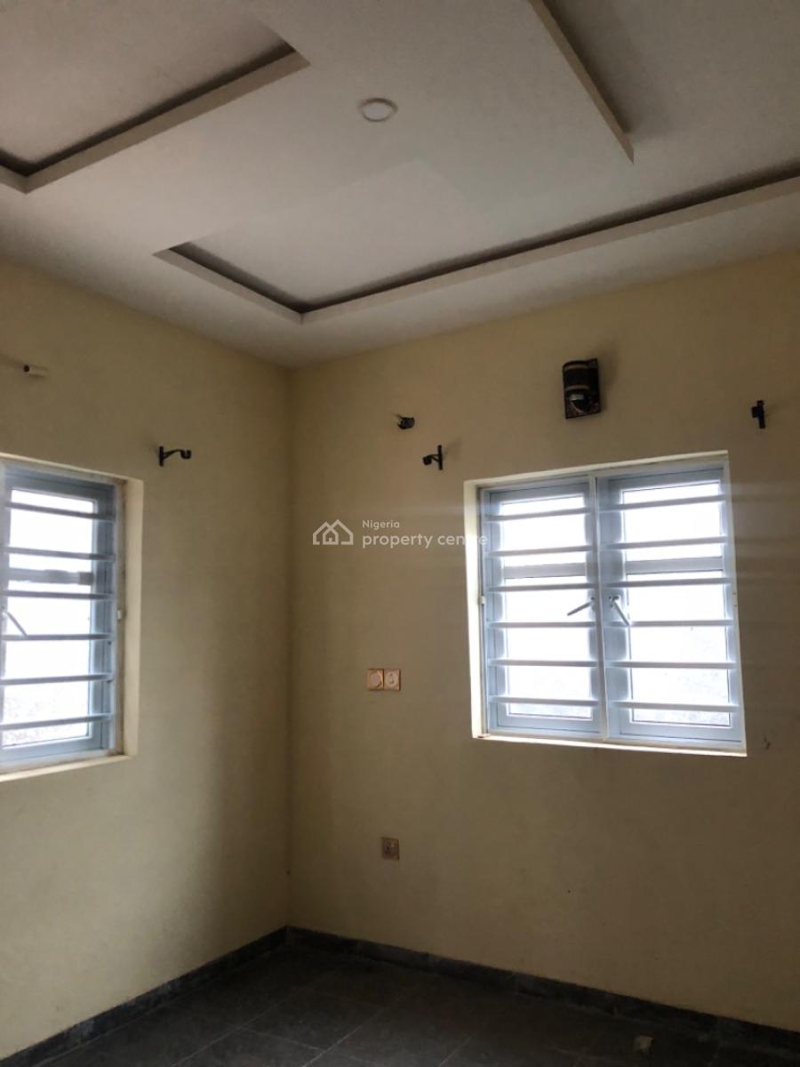 2 Bedroom Flat, Makogi, Magboro, Ogun, Flat / Apartment for Rent