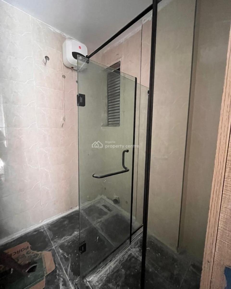 Lovely 3 Bedroom Apartment with Bq, Freedom Way, Lekki, Lagos, Block of Flats for Sale