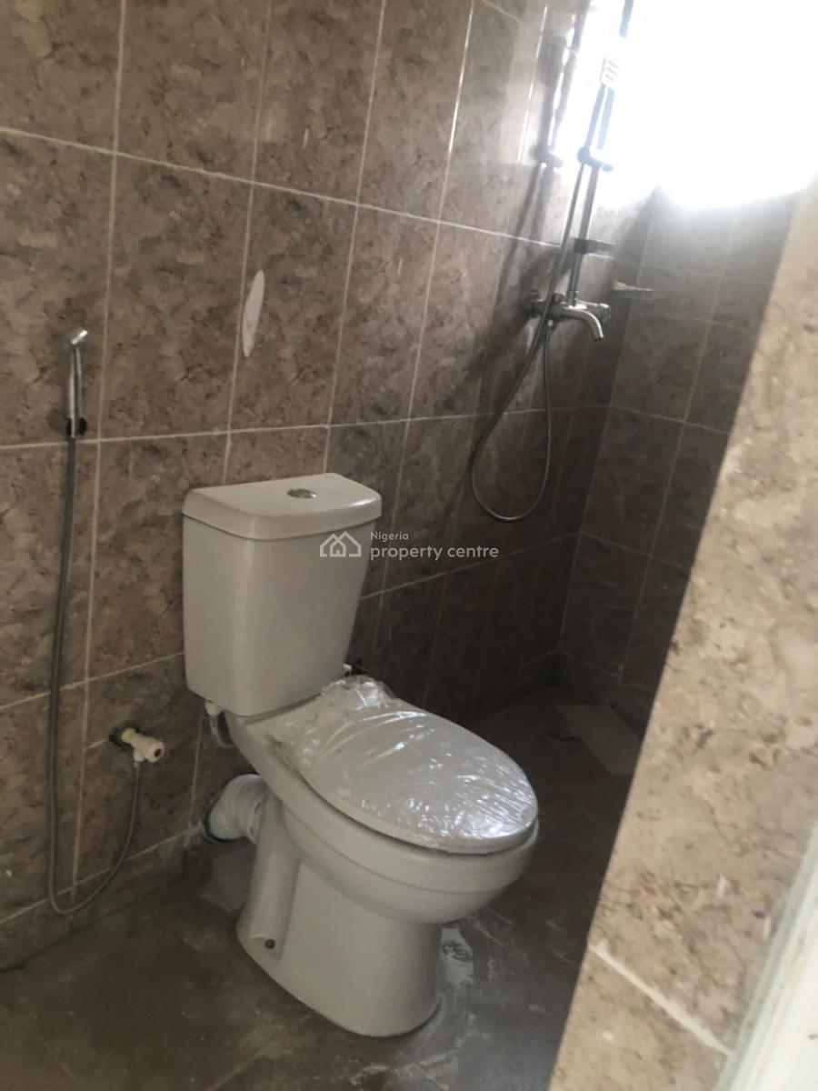 2 Bedroom Flat, Makogi, Magboro, Ogun, Flat / Apartment for Rent