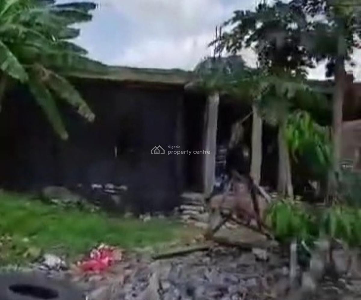 Structure on 100ft By 250ft Commercial Land, Along Boundary Road, By Ikpokpan Junction Gra, Benin, Oredo, Edo, Land for Sale