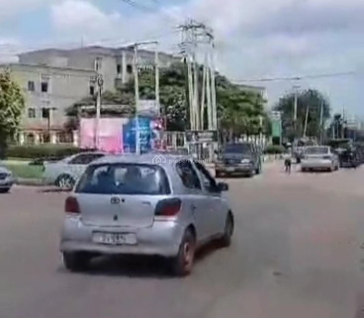 Structure on 100ft By 250ft Commercial Land, Along Boundary Road, By Ikpokpan Junction Gra, Benin, Oredo, Edo, Land for Sale