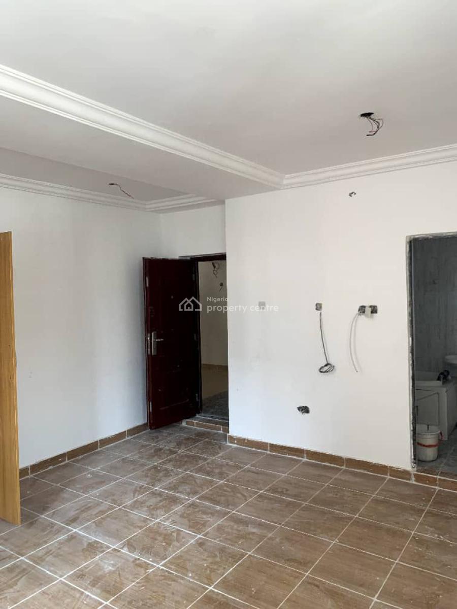 Nicely 3 Bedroom Apartment in a Nice and Serene Environment, Yaba, Lagos, Flat / Apartment for Sale
