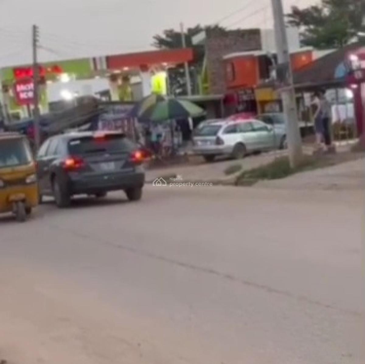 2flats of 3bedroom Each 50ft By 100ft Land, Ugbor Central Market ,very Close to Tared Road, Benin, Oredo, Edo, Terraced Bungalow for Sale