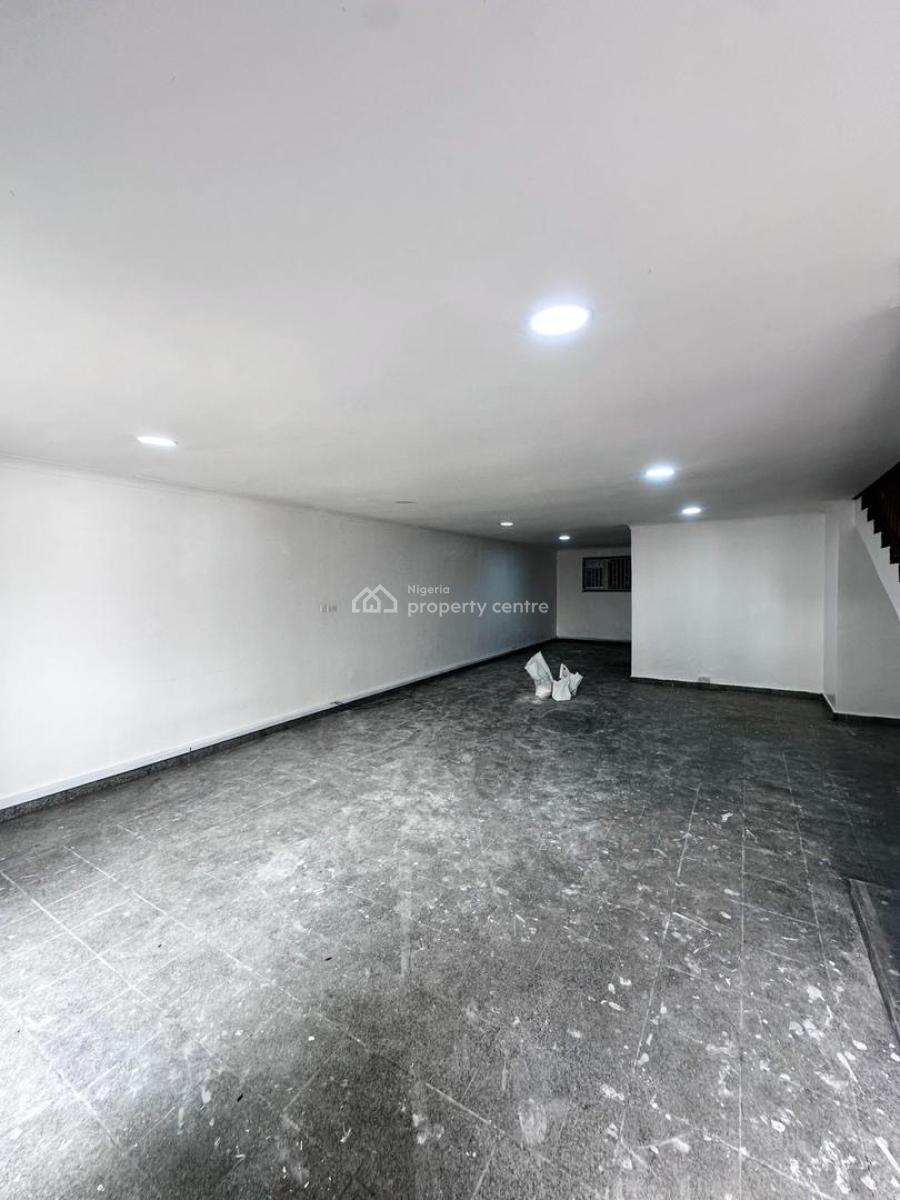 Unique 4 Bedroom Private Terrace Duplex with a Bq in a Calm Environmen, Lekki Phase 1, Lekki, Lagos, Terraced Duplex for Sale