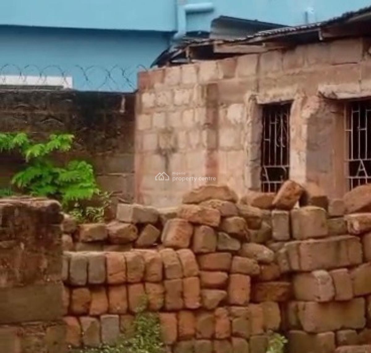 70ft By 100ft Commercial Land, Edo Street, Off Irhirhi Road, Off Airport Road, Gra, Benin, Oredo, Edo, Land for Sale