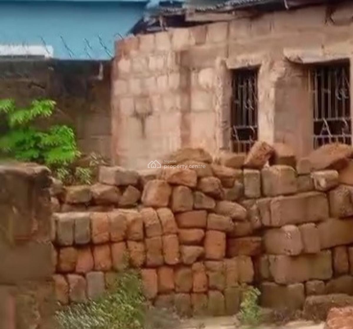 70ft By 100ft Commercial Land, Edo Street, Off Irhirhi Road, Off Airport Road, Gra, Benin, Oredo, Edo, Land for Sale