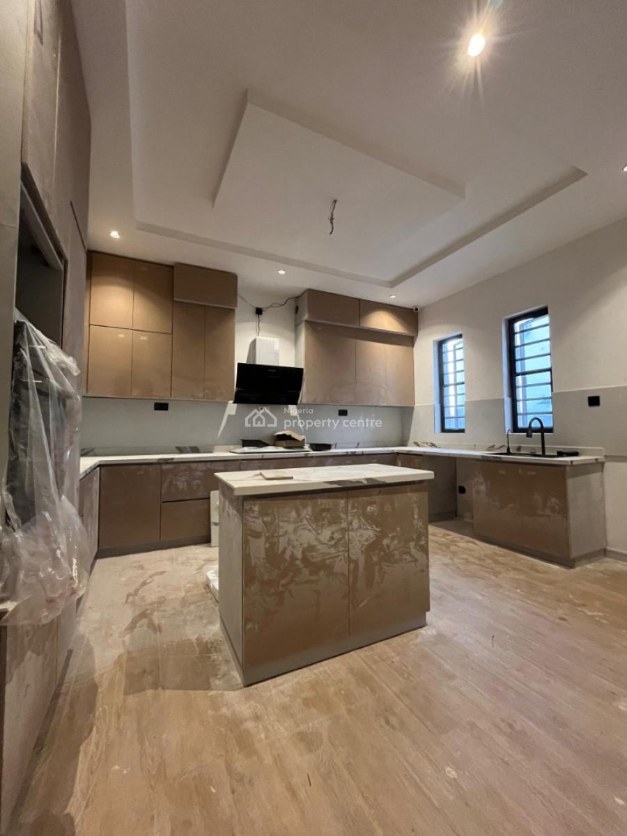 Elegant 4-bedroom Semi-detached Duplex with Bq, Gbagada, Lagos, Semi-detached Duplex for Sale