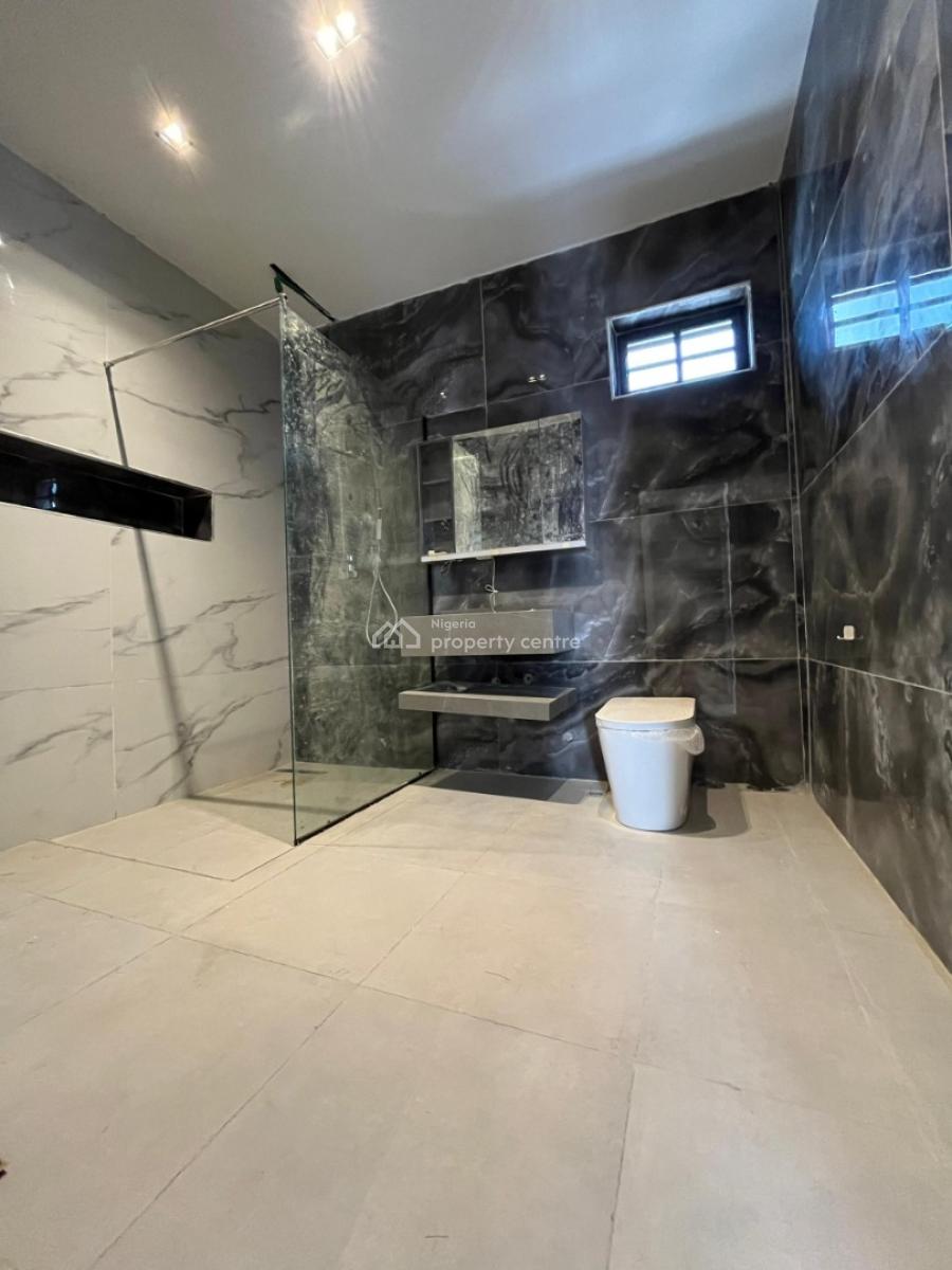 Elegant 4-bedroom Semi-detached Duplex with Bq, Gbagada, Lagos, Semi-detached Duplex for Sale